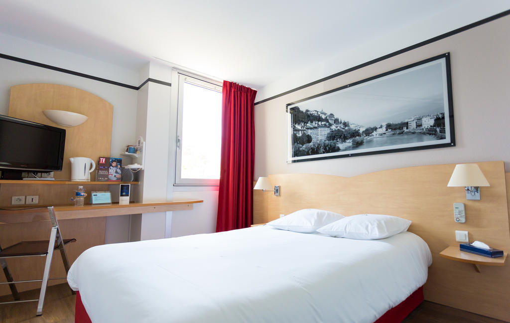 Hotel Grenoble Parc Des Expositions Ex Kyriad 3*